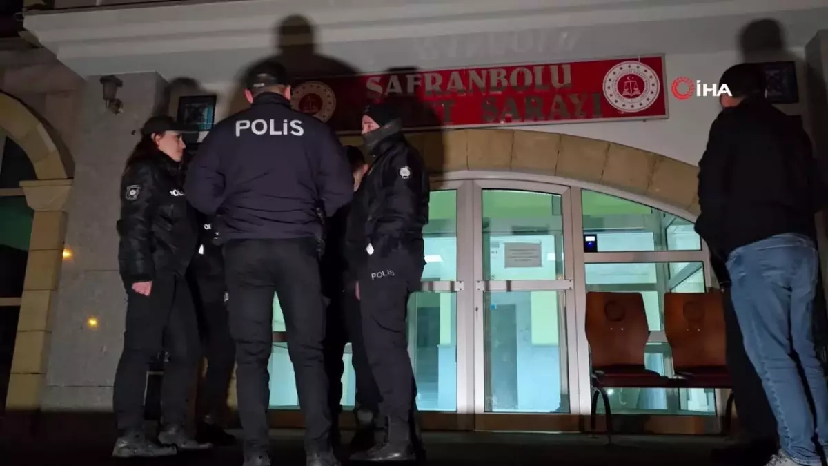 Kuyumcu Soygununda 4 Kişi Tutuklandı