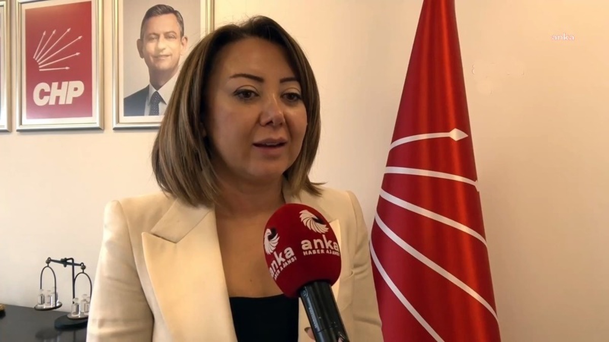 CHP\'li Başkanın Gözaltına Alınmasına Tepki