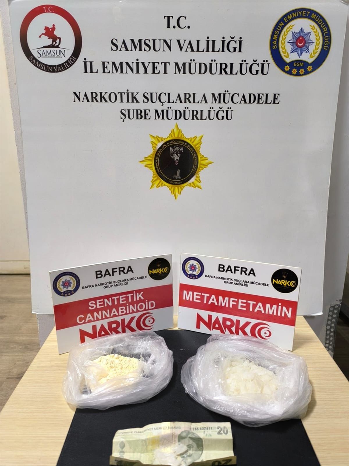Bafra\'da Uyuşturucu Operasyonu: 3 Gözaltı