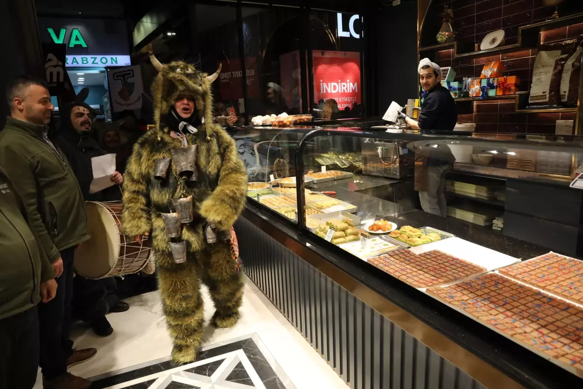 Trabzon\'da \'Kalandar\' Şenliği Coşkuyla Kutlandı