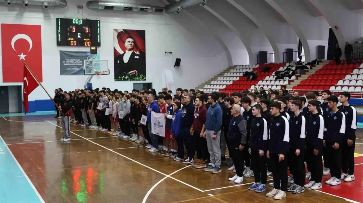 Aydın\'da Okul Sporları Basketbol Turnuvası Başladı