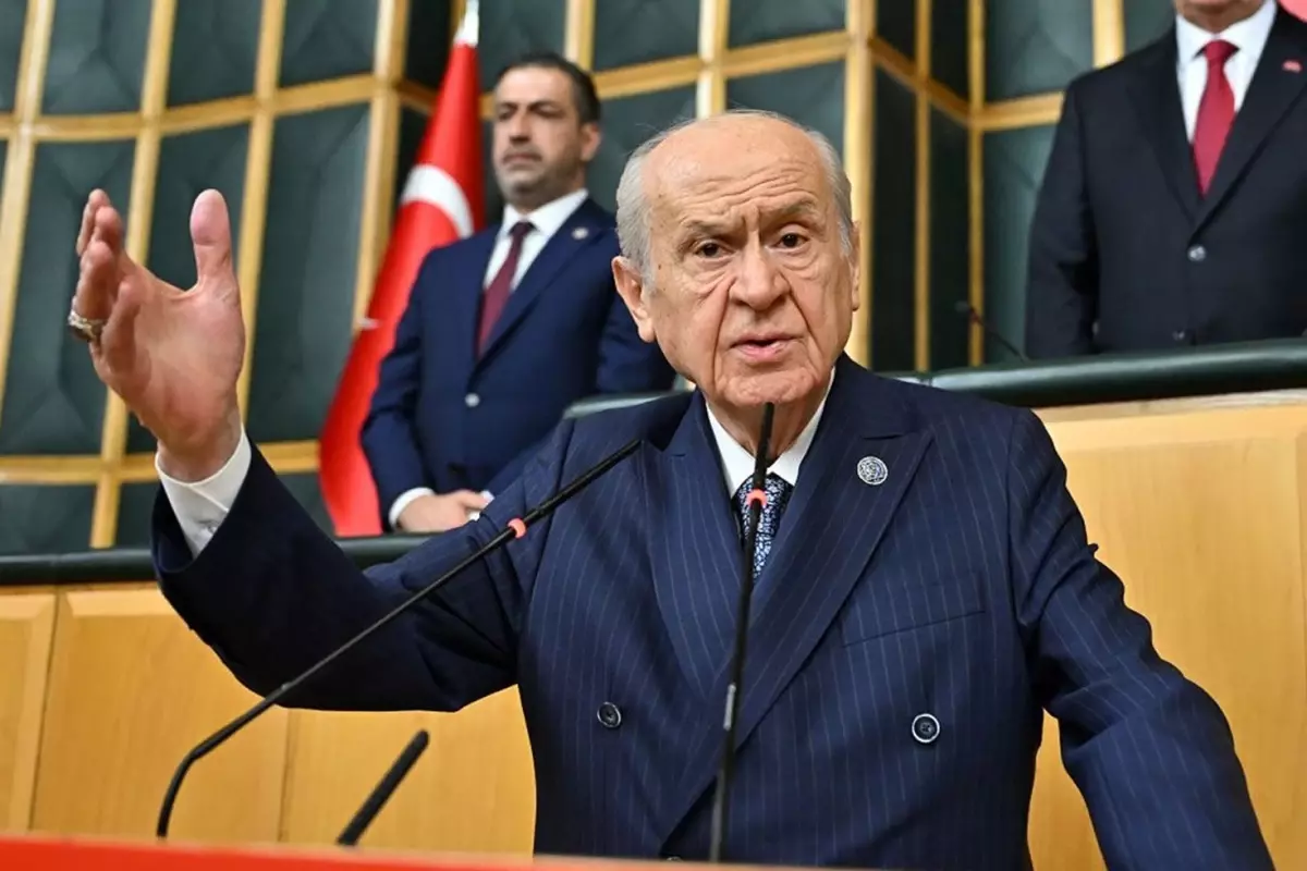 Bahçeli: DEM\'in İmralı ile yapacağı ikinci görüşme sonrasında PKK\'nın bittiği şartsız açıklanmalı