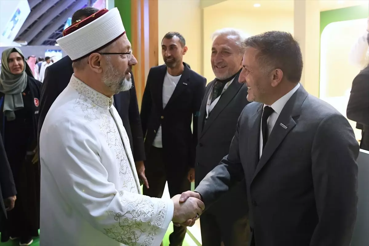 Diyanet\'ten 2025 Hac Hazırlıkları