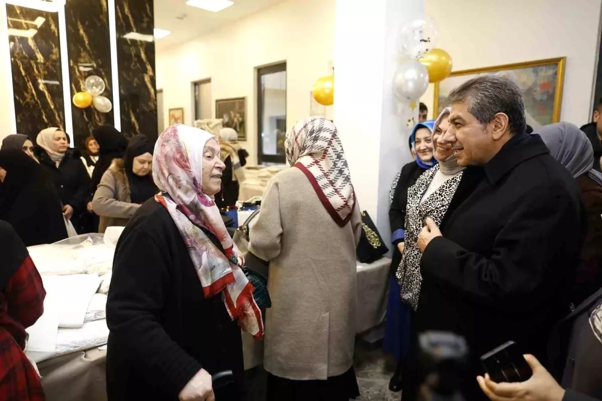 Esenler Belediyesi\'nden Yetim Kızlara Çeyiz Desteği