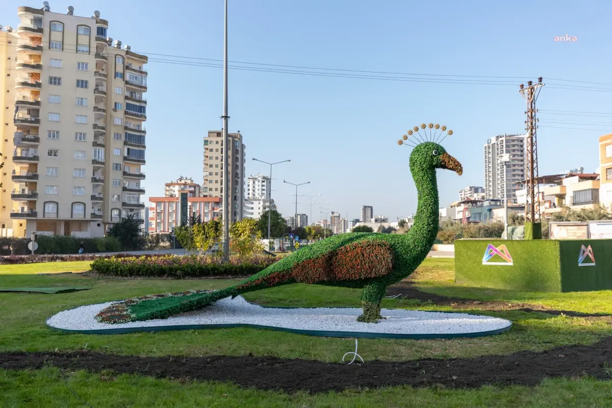 Mersin\'de Kavşaklarda Estetik Peyzaj Düzenlemeleri Yapılıyor