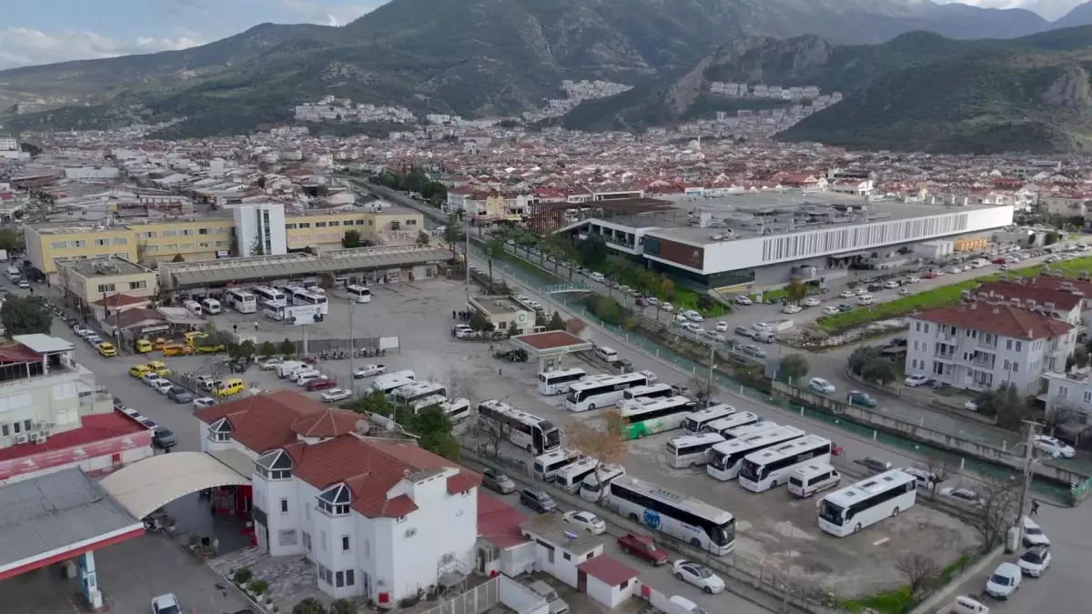 Muğla Büyükşehir Belediyesi\'nden Fethiye Şehirlerarası Otobüs Terminali\'nde Yenileme Çalışması