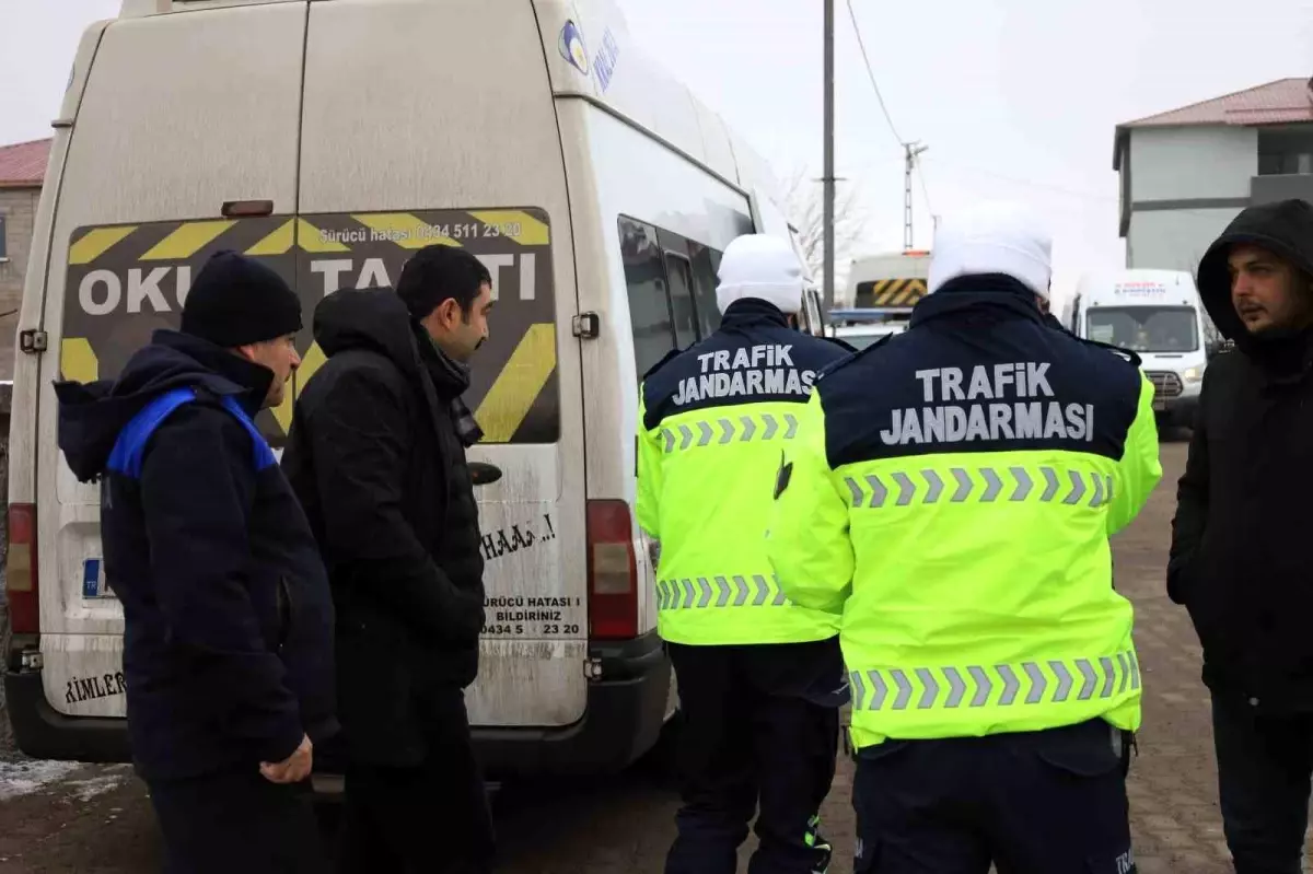 Bitlis\'te Öğrenci Servislerine Denetim Uygulandı