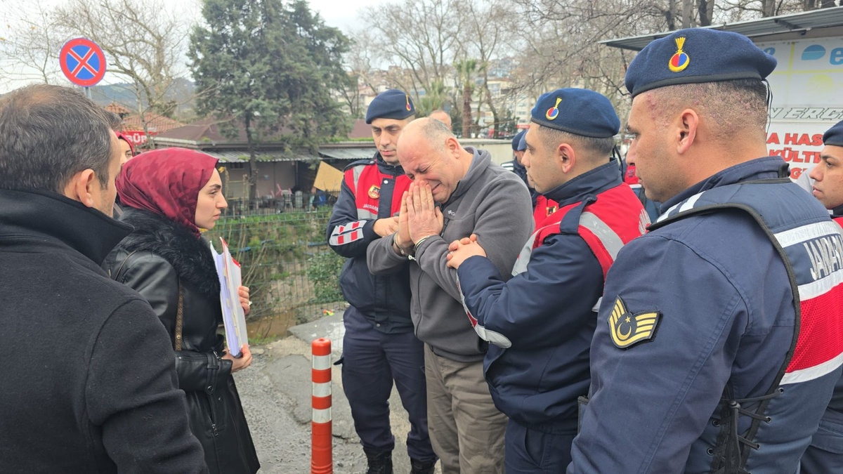 Zonguldak\'ta Trafik Kazası: 5 Yaya Çarpıldı, 1 Ölü