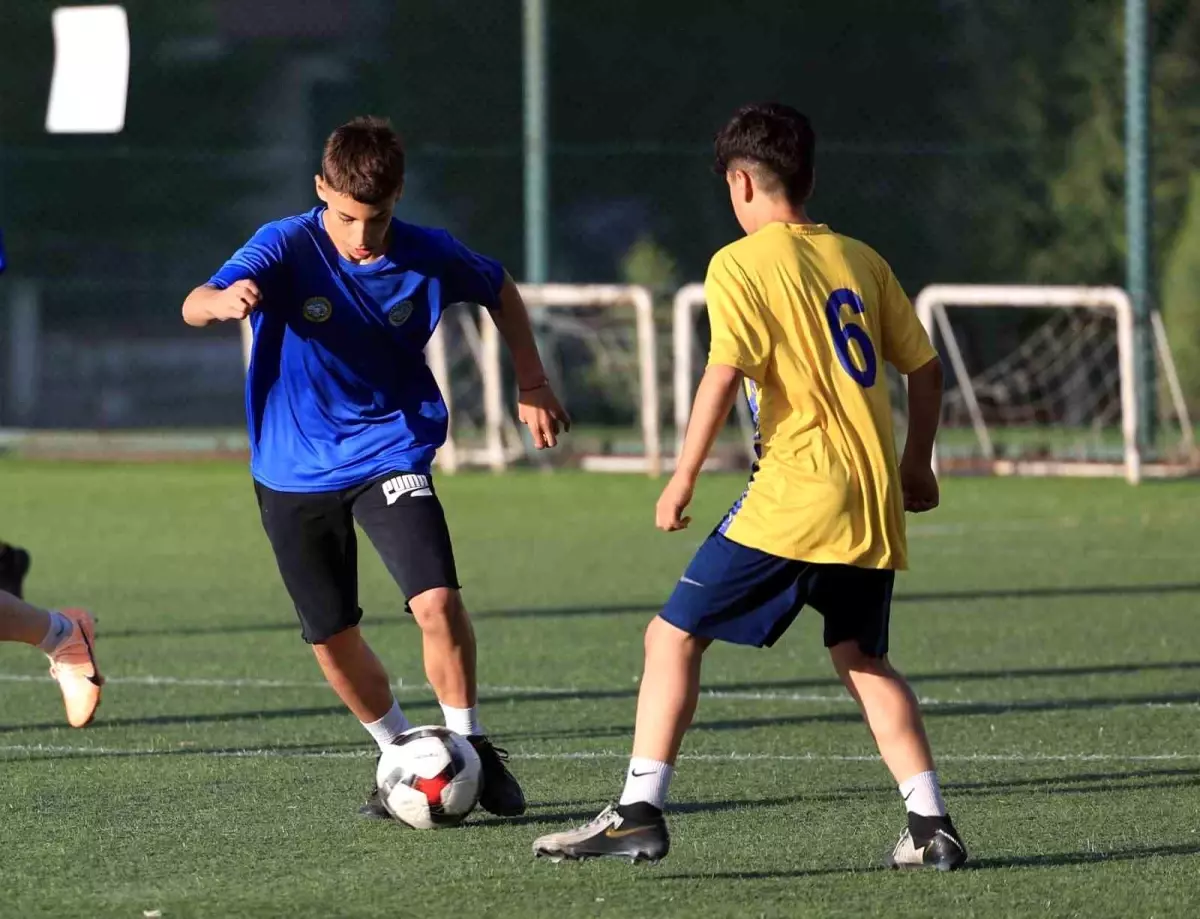 Talas\'ta Geleneksel Sömestir Futbol Turnuvası Başlıyor