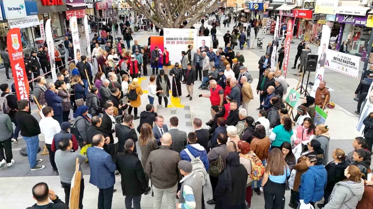 Tarsus\'ta Beyaz Baston Görme Engelliler Farkındalık Haftası Etkinliği