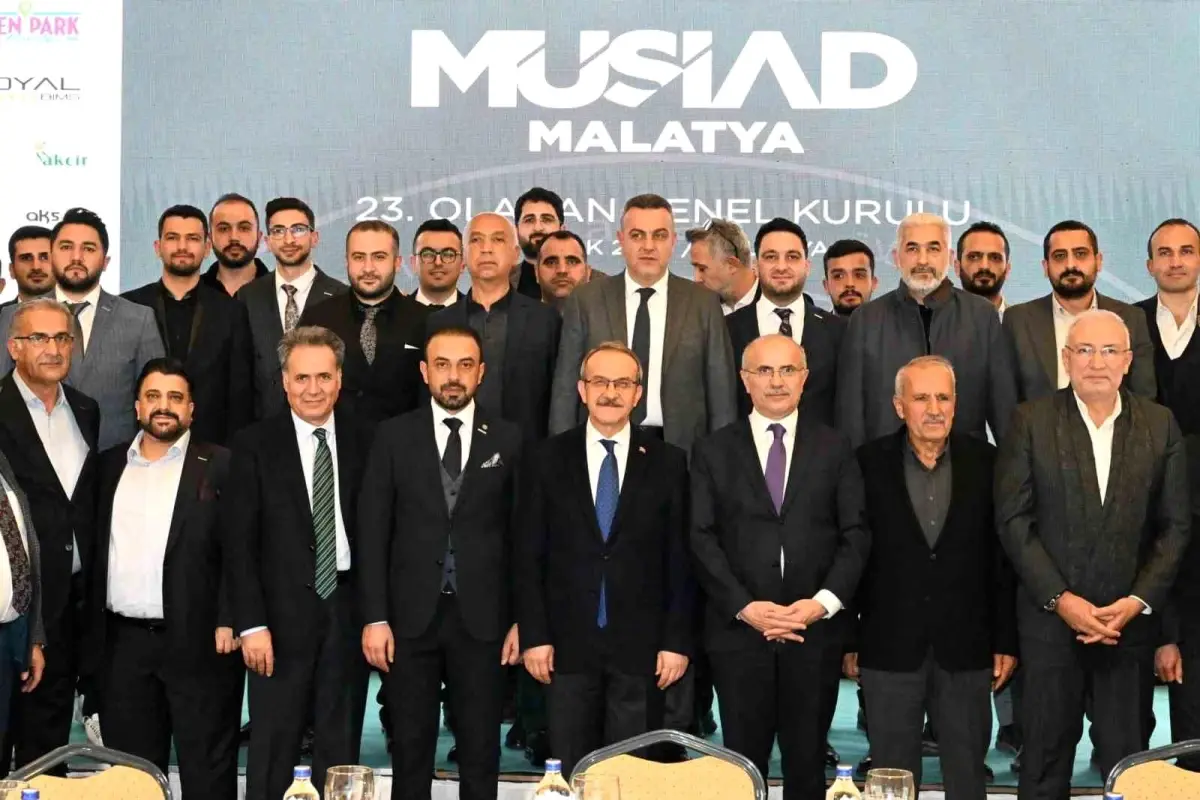 Yunus Akçin, MÜSİAD Malatya şube başkanlığına yeniden seçildi