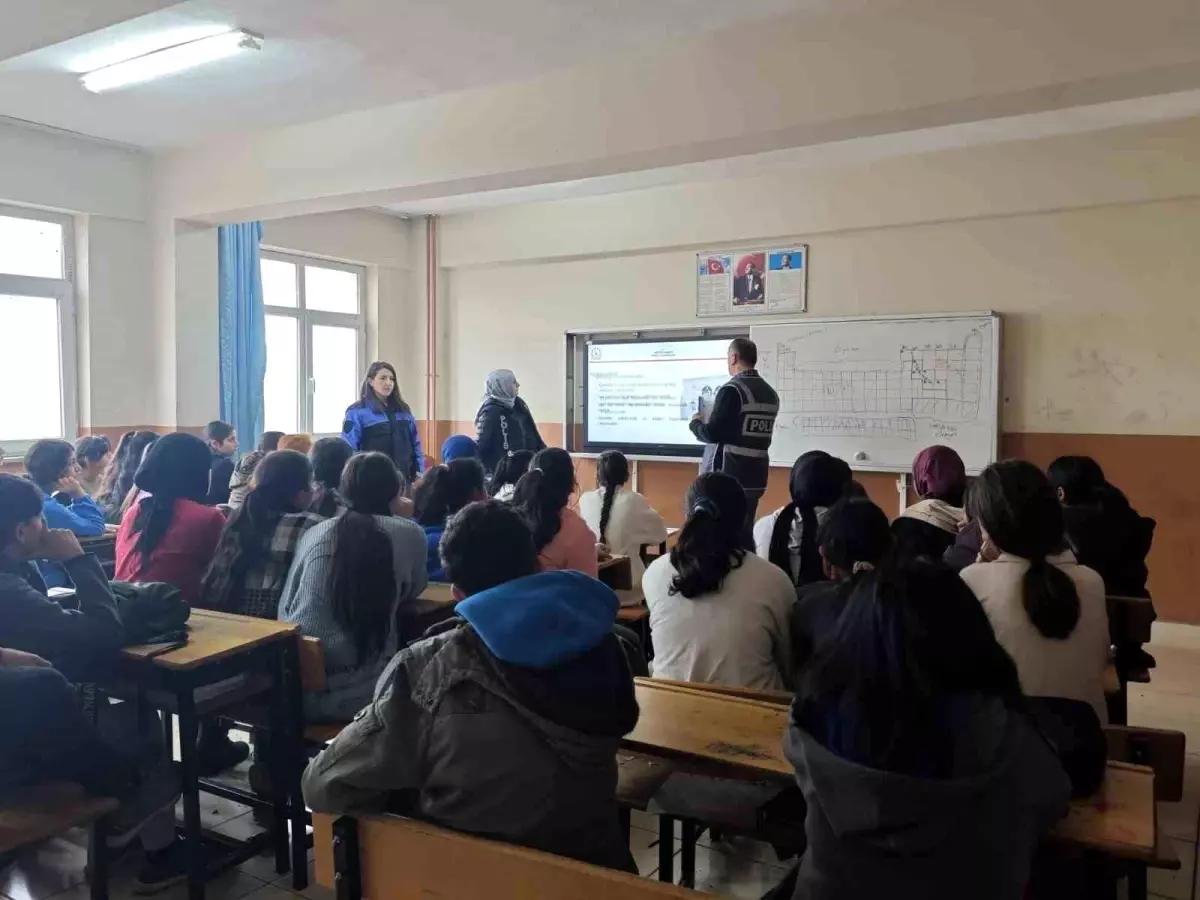 Ağrı\'da Çocuk Güvenliği Semineri