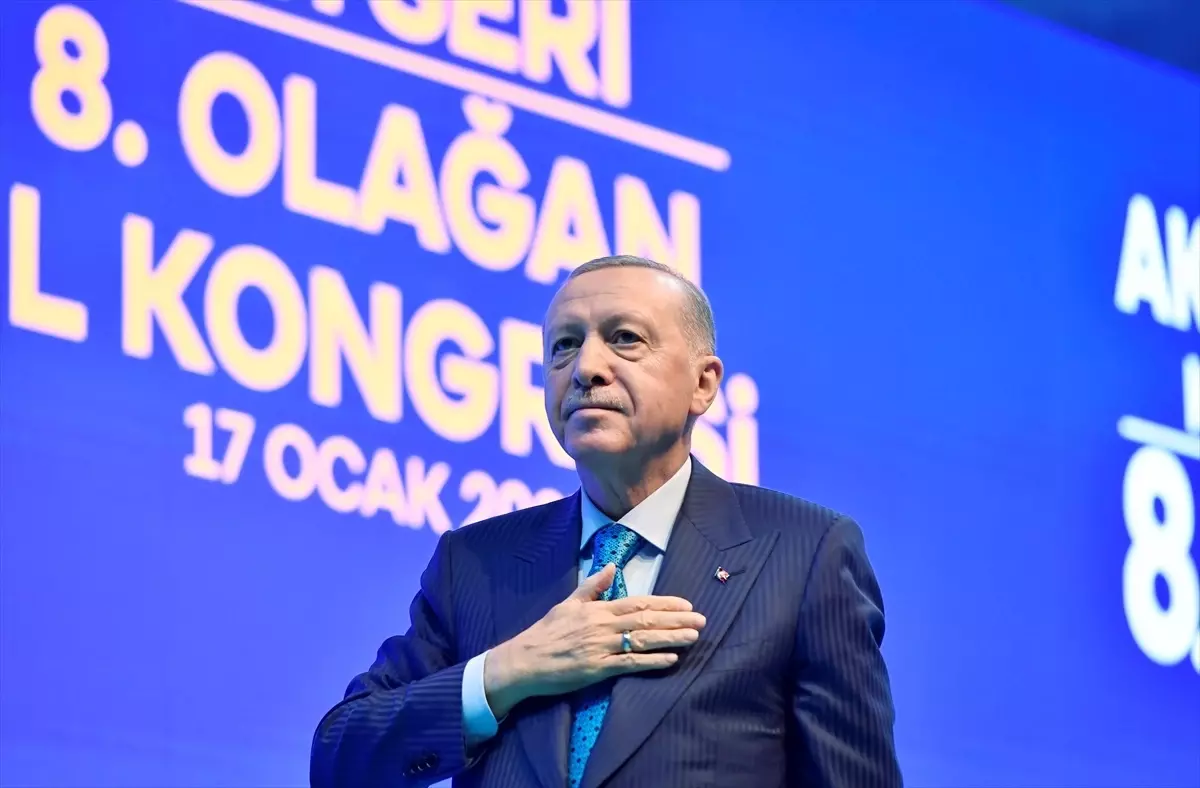 Cumhurbaşkanı ve AK Parti Genel Başkanı Erdoğan, partisinin Kayseri 8. Olağan Kongresi\'nde konuştu: (3)