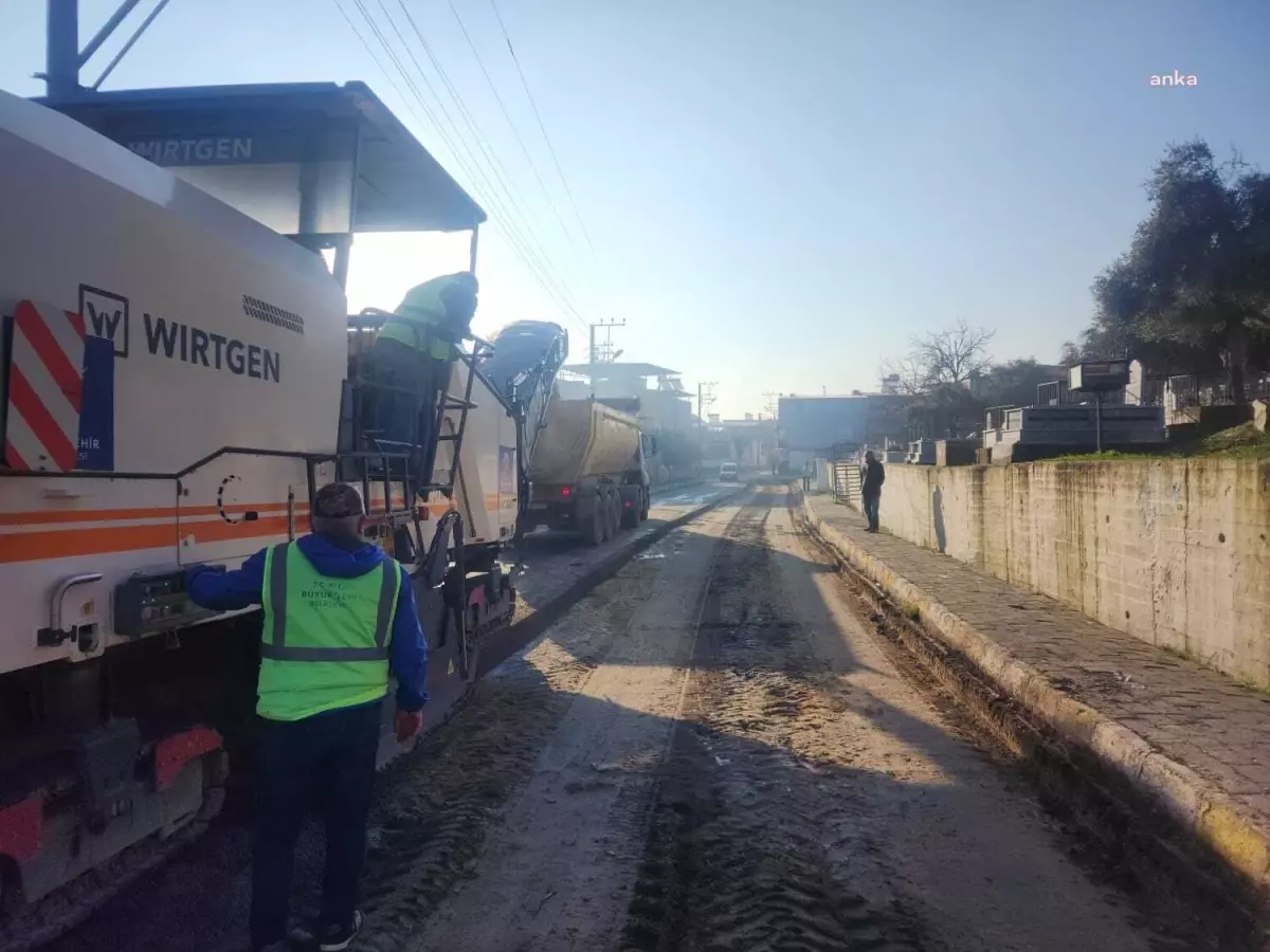 Aydın Büyükşehir Belediyesi Yol Yenileme Çalışmalarına Devam Ediyor