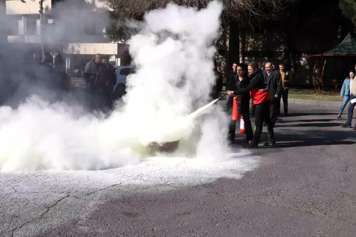 Diyarbakır\'da İlk Yardım Eğitimi Düzenlendi