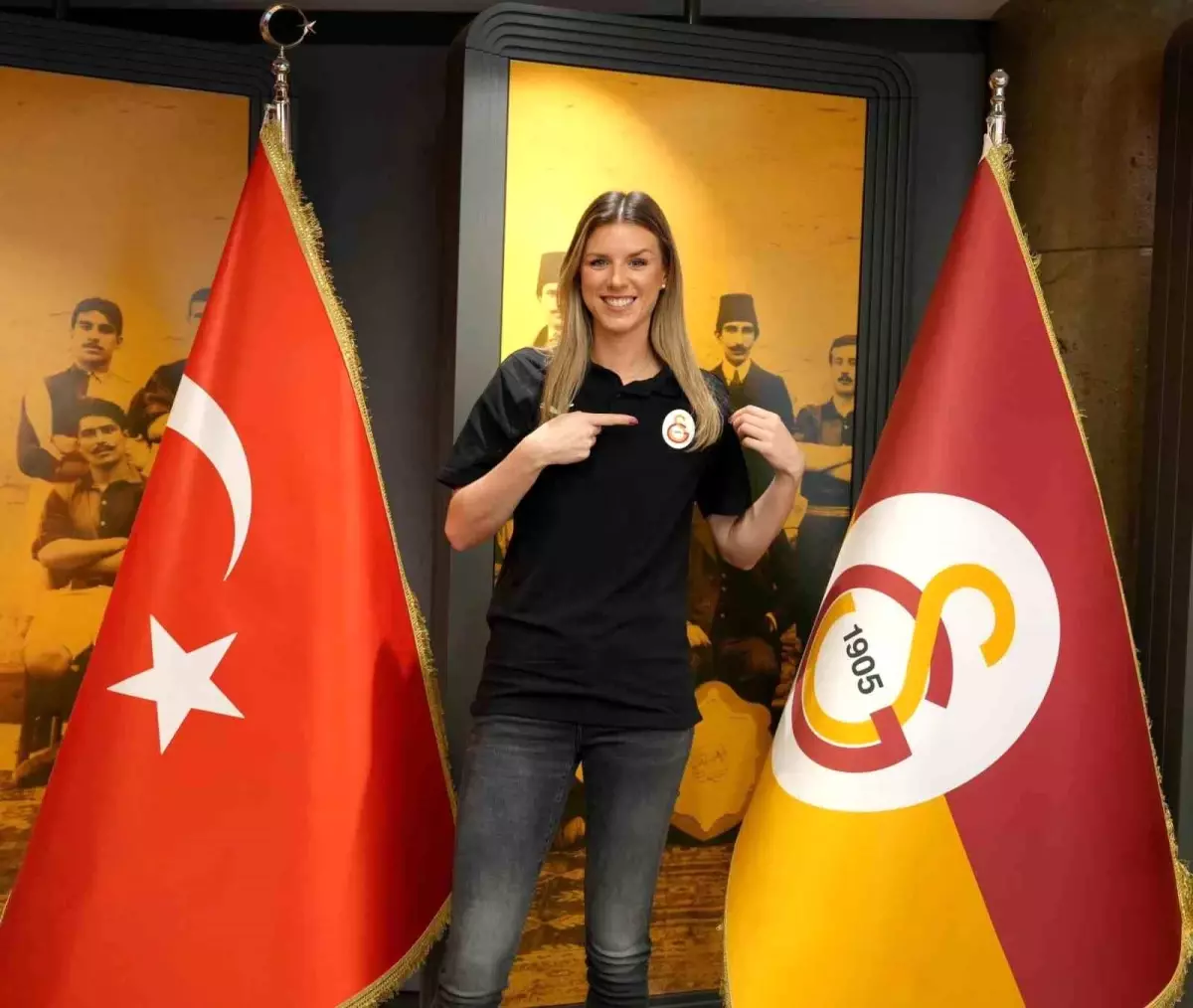 Galatasaray, Britt Bongaerts ile 2 Yıl Daha