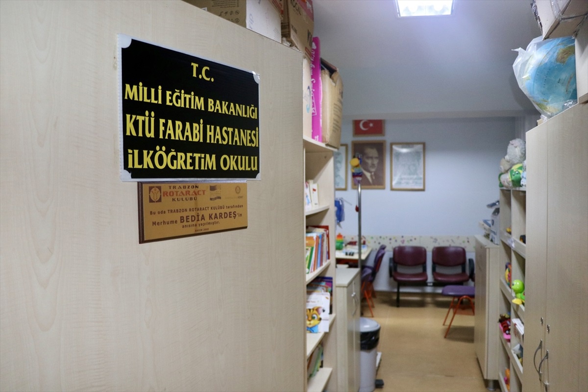 Hastanedeki Öğrencinin Karnesi