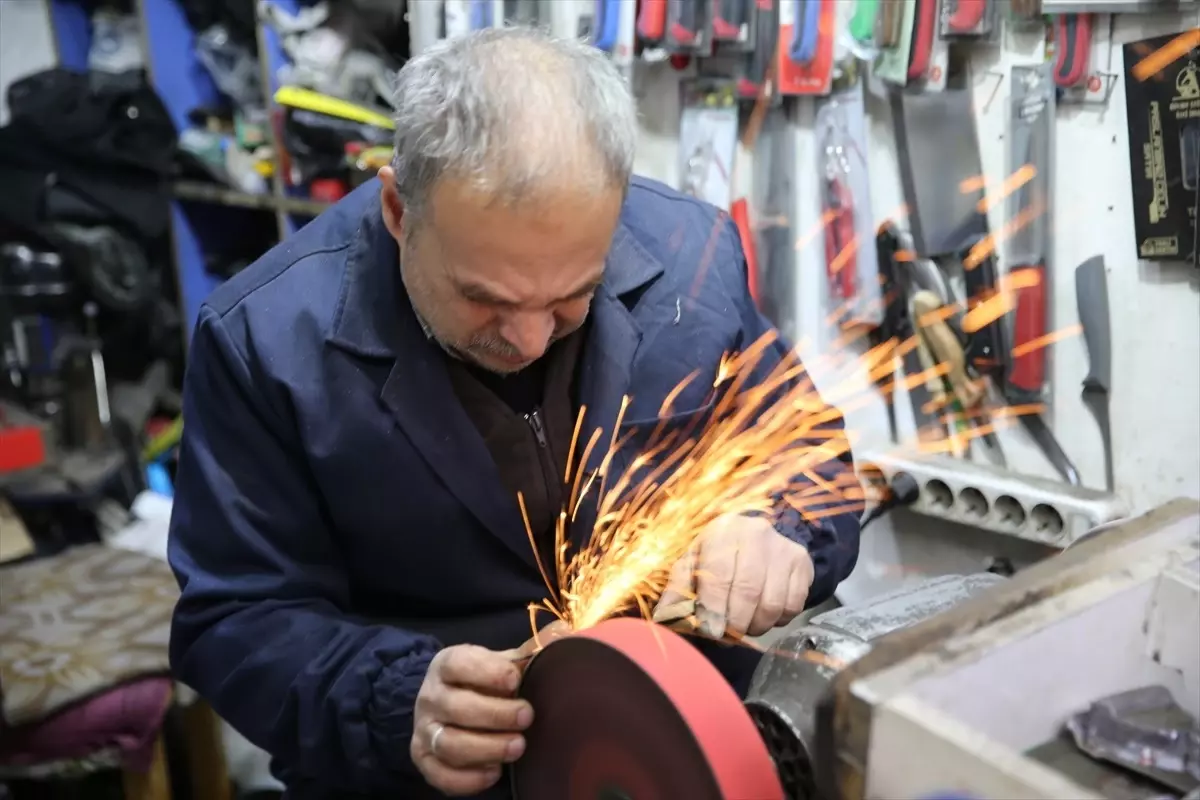 Şanlıurfa\'da 90 Yıllık Bıçakçılık Geleneği