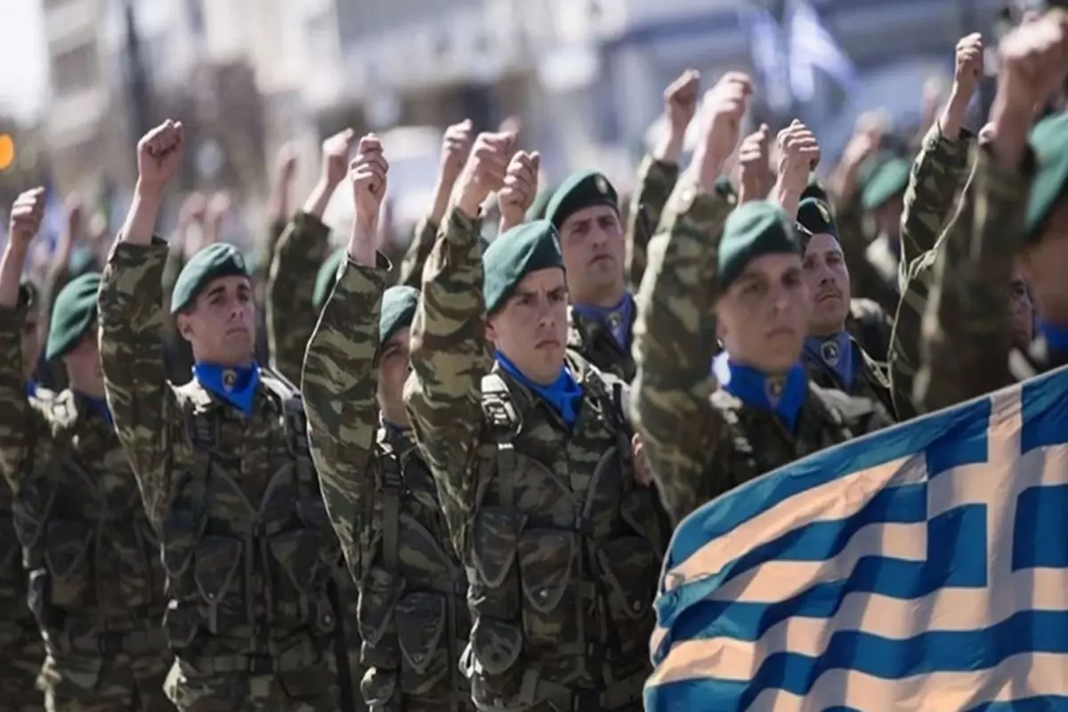 Türkiye'den kopya çektiler! Yunanistan'da savunmada yeni dönem