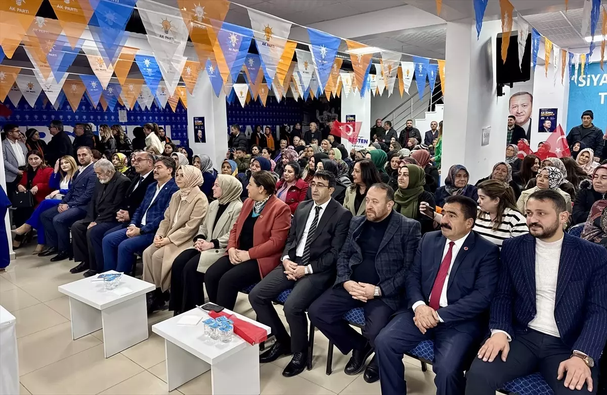 AK Parti Kırşehir Kadın Kolları Kongresi Yapıldı