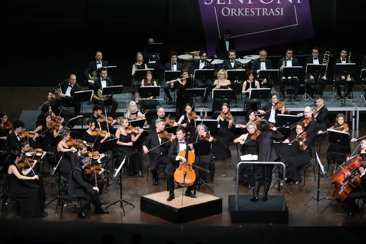 ADSO\'dan Dvorak ve Beethoven Konseri