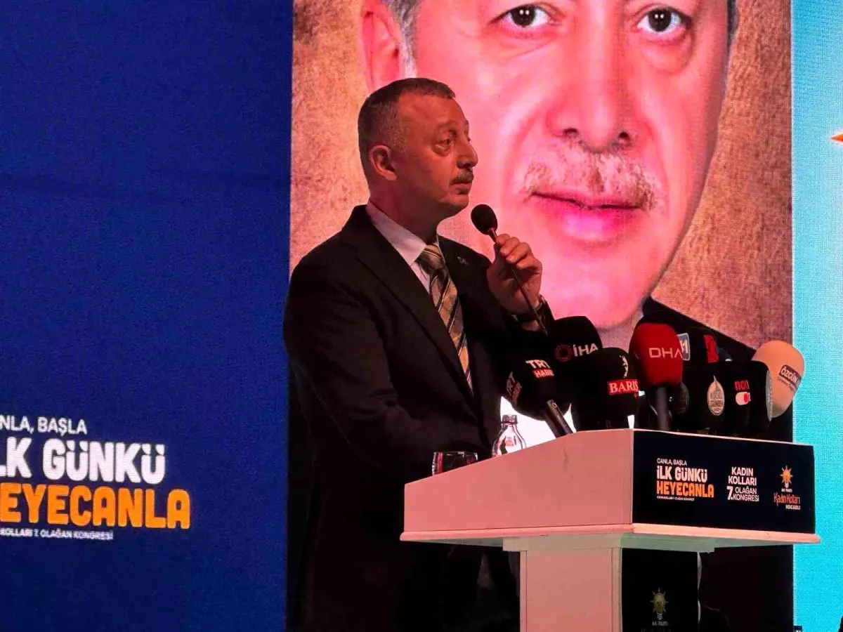 Başkan Büyükakın\'dan İmamoğlu\'na: "Senin makyajını akıtmaya devam edeceğiz"