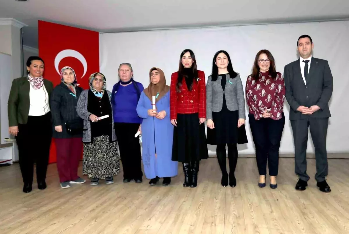 Bayraklı Belediyesi\'nden Rahim Ağzı Kanseri Farkındalık Semineri