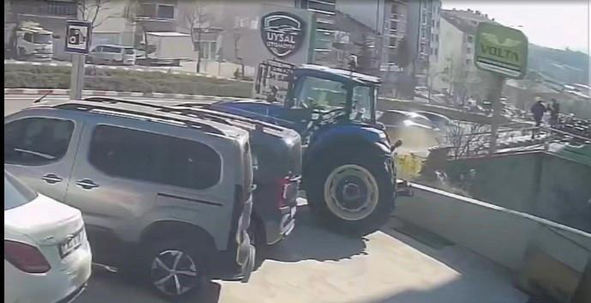 Bilecik\'te Zincirleme Trafik Kazası