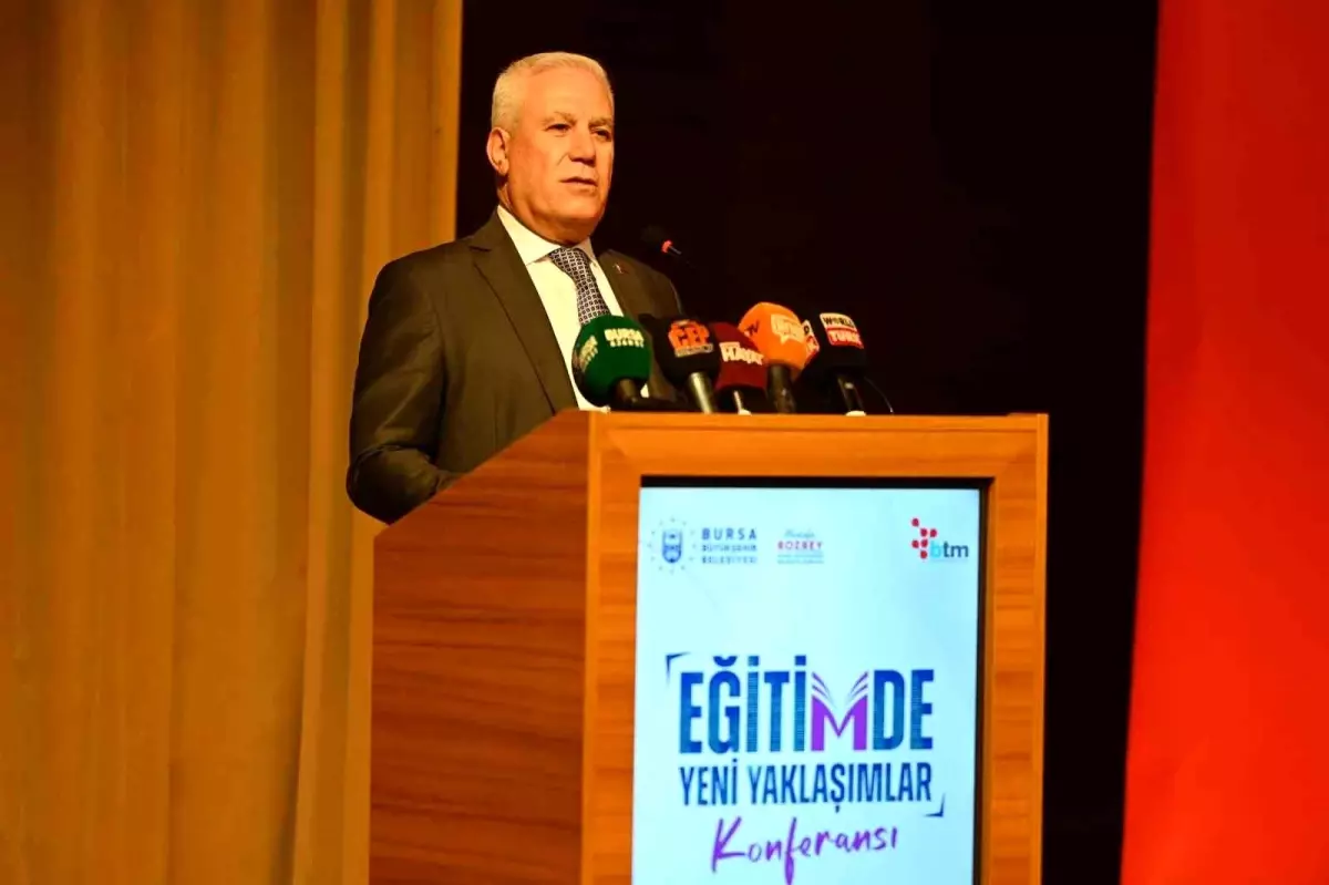 Bursa\'da \'Eğitimde Yeni Yaklaşımlar\' Konferansı Düzenlendi