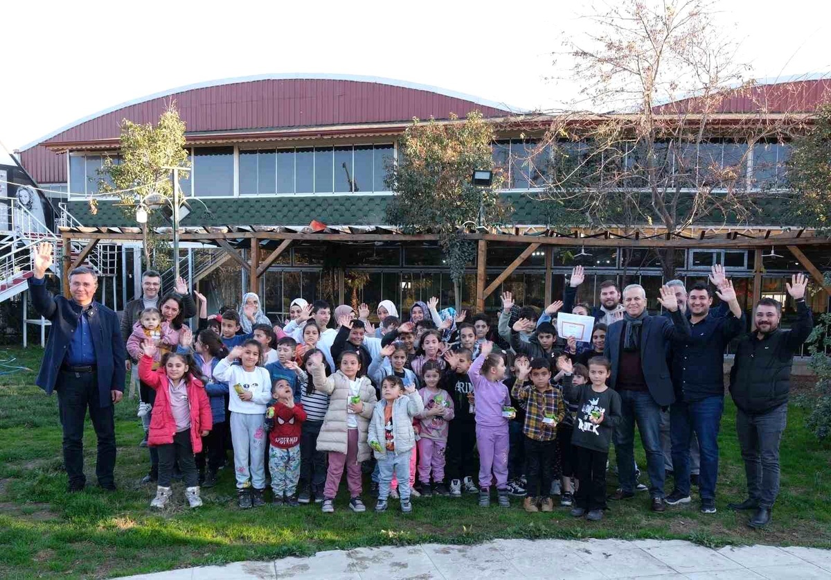 Toroslar EDAŞ, Depremzede Çalışanlarına Destek Oluyor