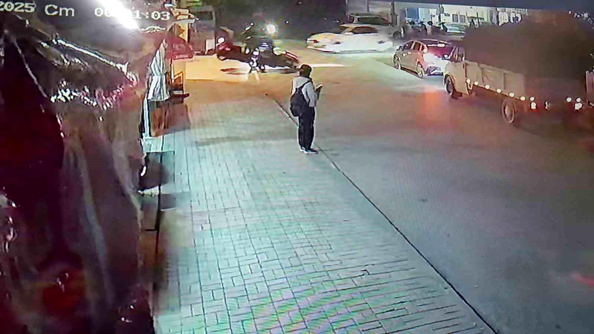 Antalya\'da Motosiklet Kazası: 2 Yaralı