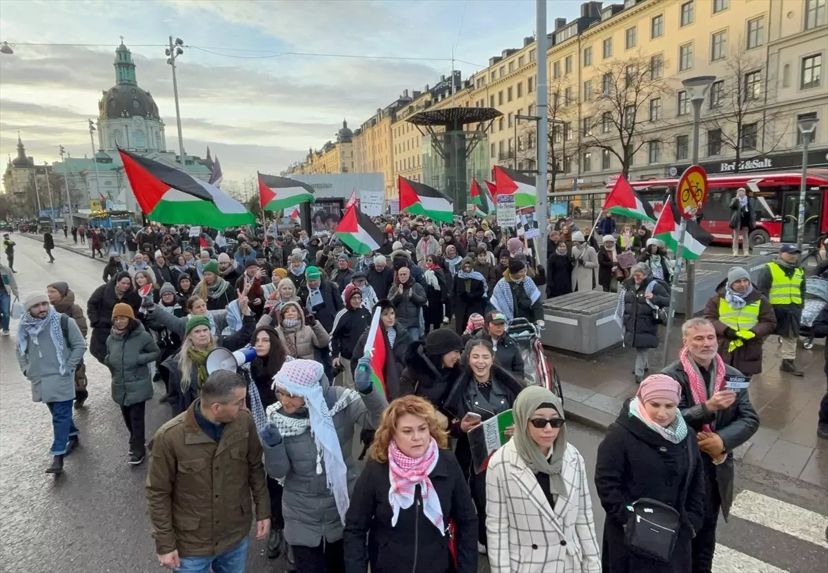 Stockholm\'de İsrail\'e Protesto