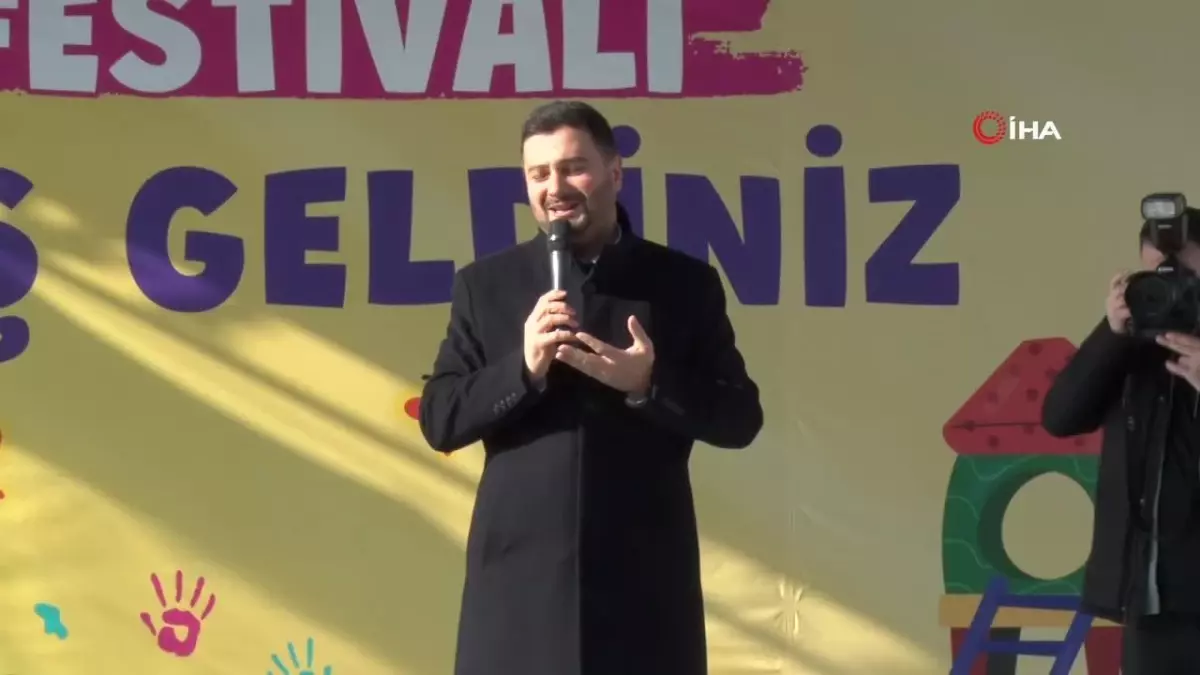 Kağıthane Belediyesi\'nden Çocuklara Karne Hediyesi: Çocuk Festivali