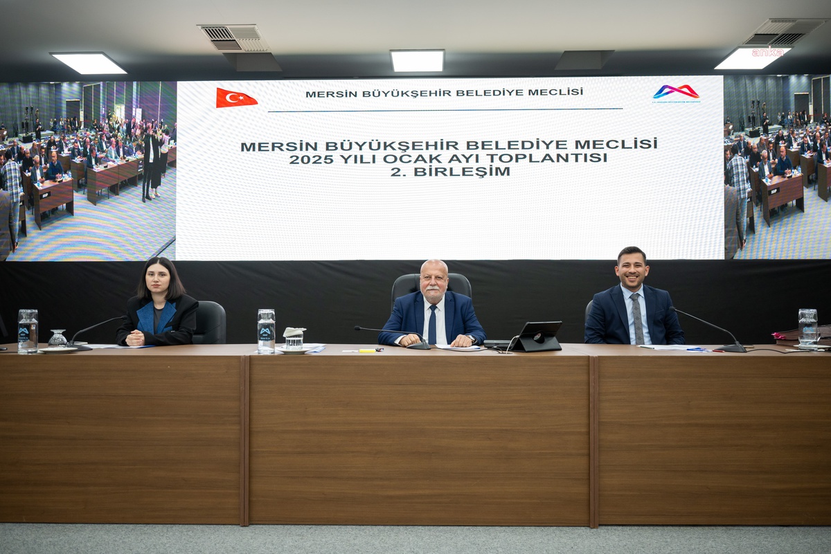 Mersin Belediye Meclisi\'nde Antidemokratik Uygulamalara Tepki