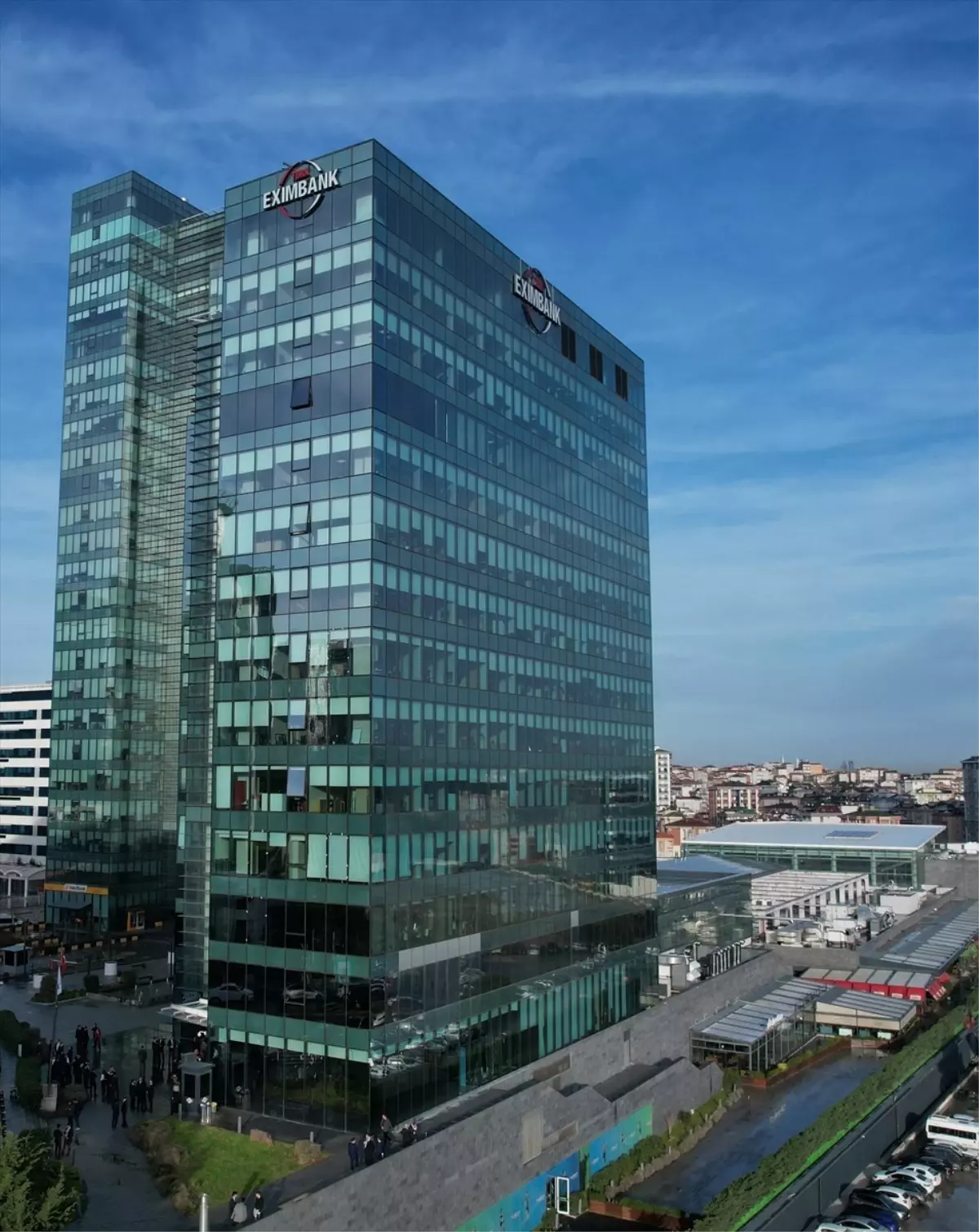 Eximbank\'tan İhracatçılara Teminat Desteği