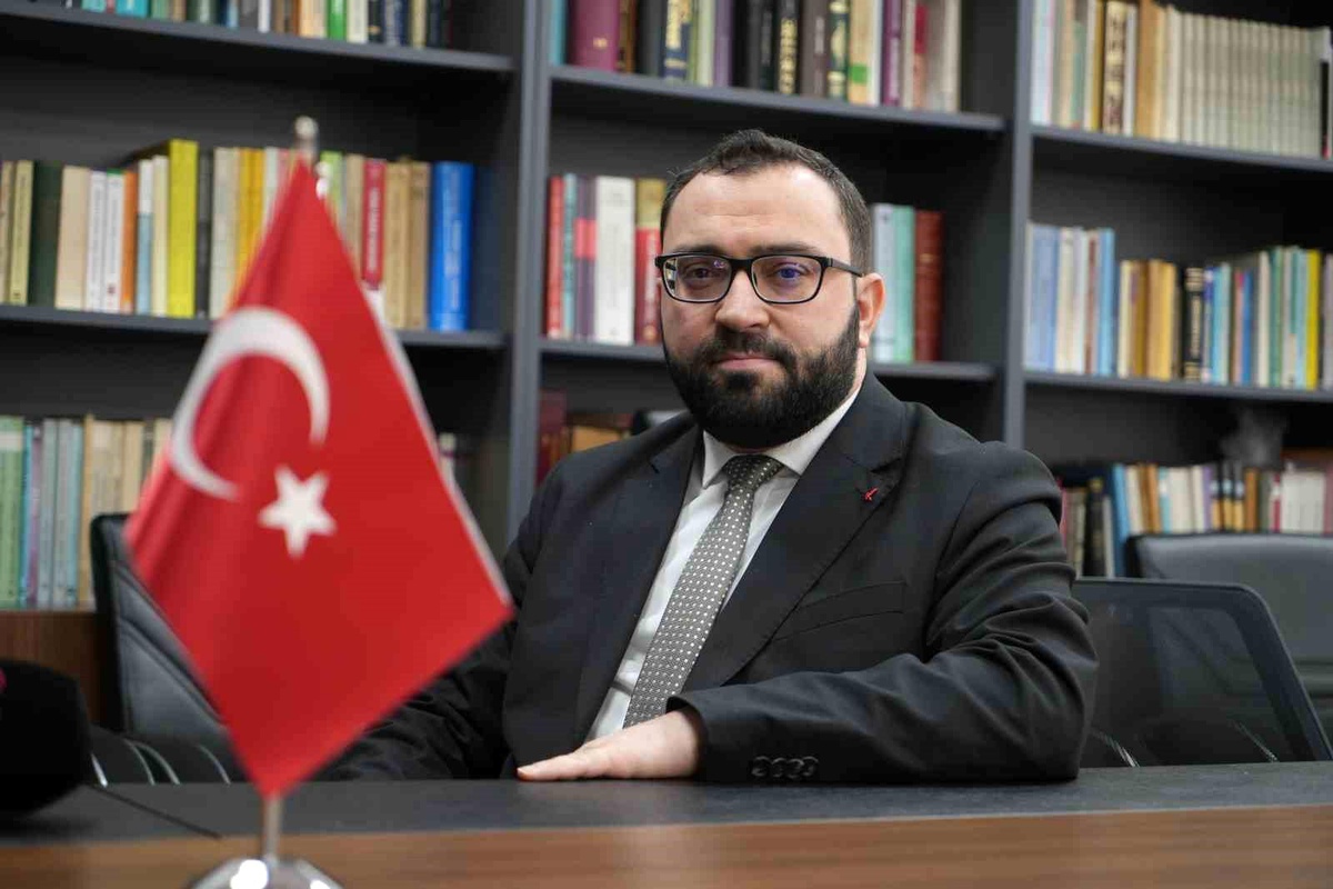Uluslararası Hukuk Uzmanı Anas Zeineddin: "Hamas ve İsrail arasında anlaşmaya varılmasında Türkiye\'nin ciddi önemi var"