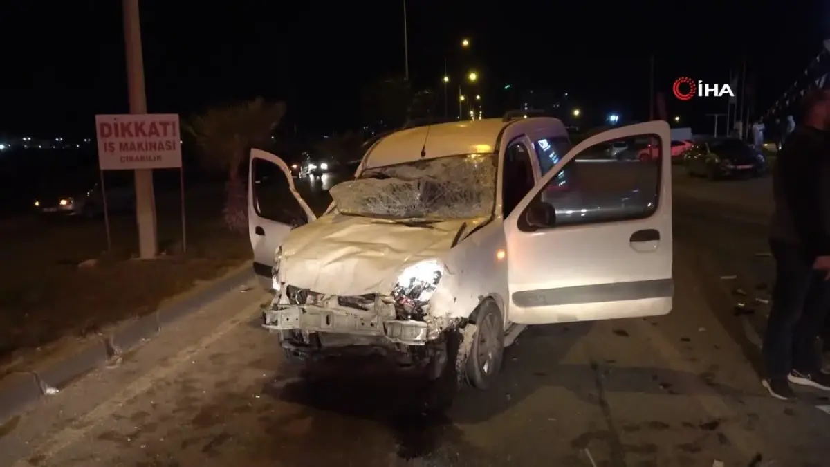 Adana\'da Ters Yön Kazası: 1 Ölü, 2 Yaralı