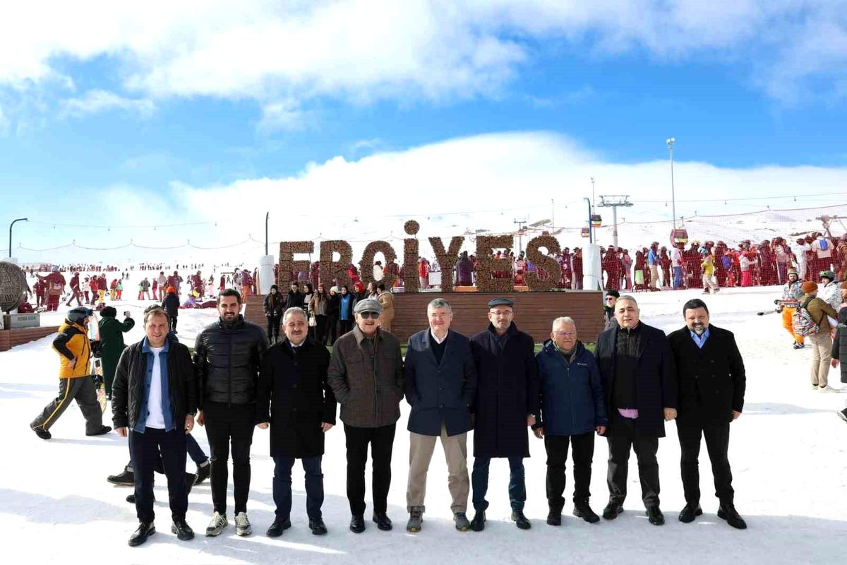 Ankaralı gazeteciler Kayseri\'de