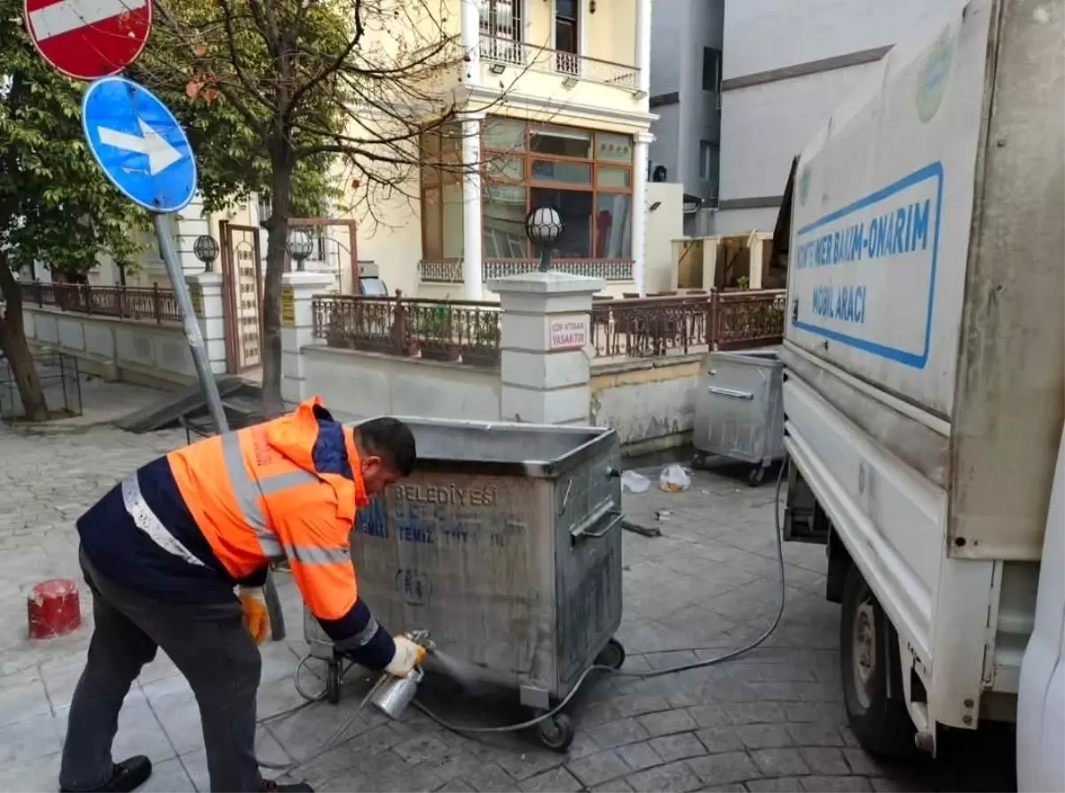 İlkadım Belediyesi Çöp Konteynerlerinde Bakım ve Onarım Çalışmalarını Sürdürüyor