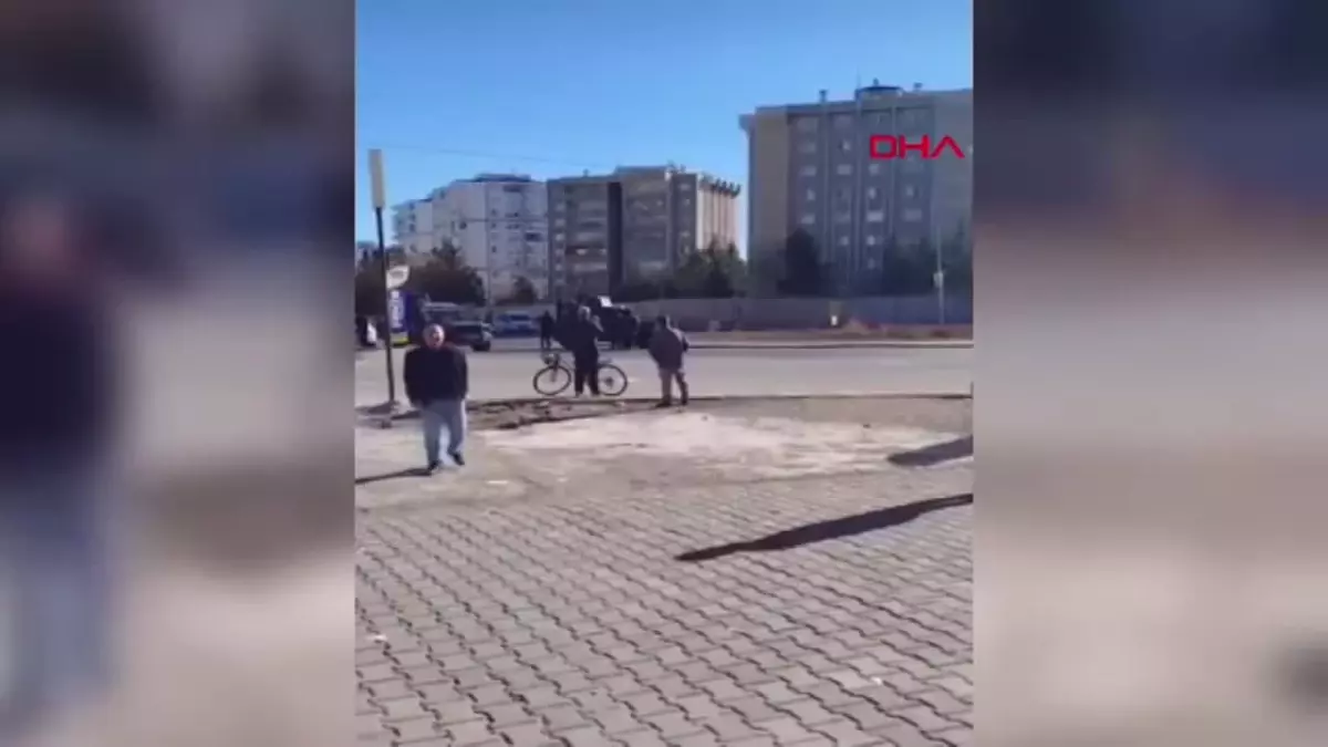 Diyarbakır\'da Şüpheli Paket Patlatıldı