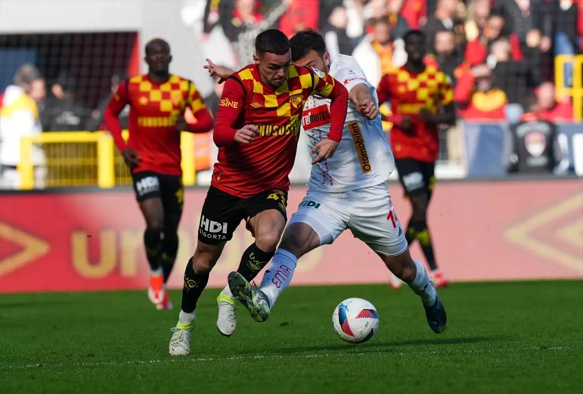 Göztepe, Antalyaspor\'u 1-0 Yenerek Üç Puan Aldı