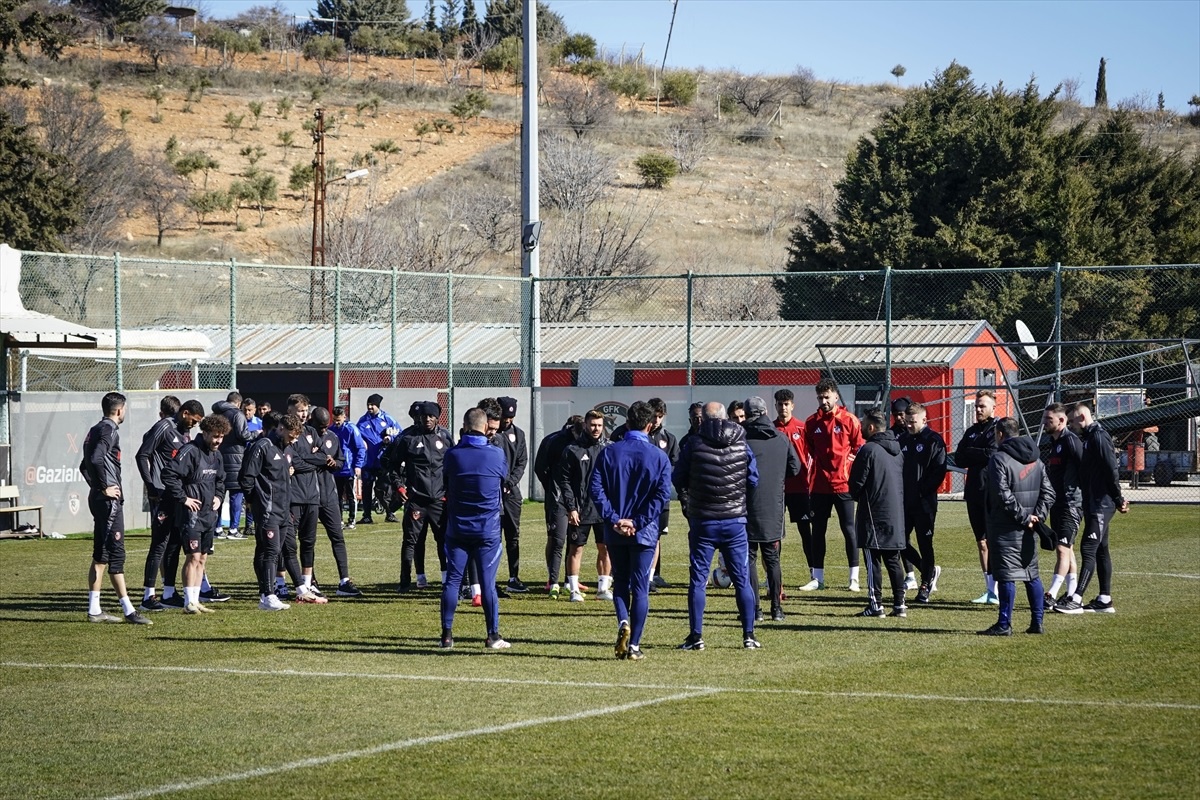 Gaziantep FK Hazırlıklara Başladı