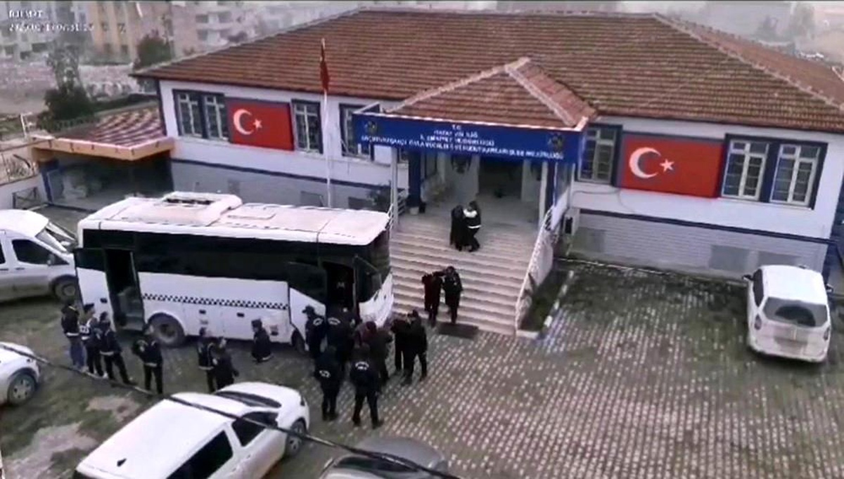 Hatay\'da Göçmen Kaçakçılığı Operasyonu
