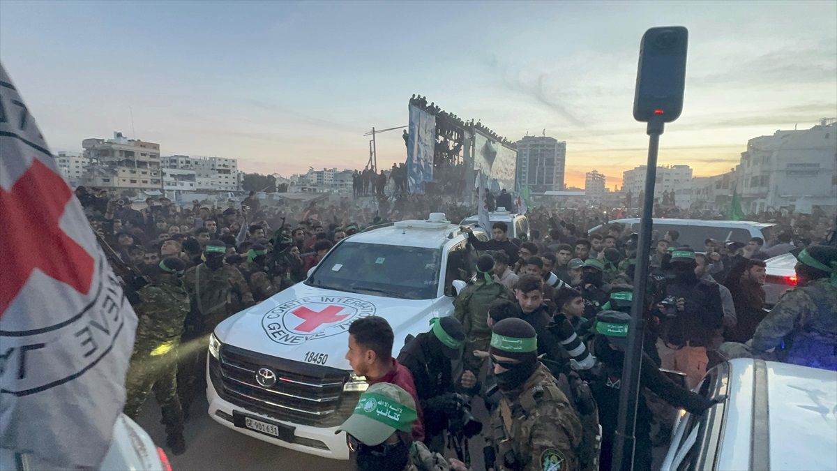 Hamas\'tan İsrail\'e Esir Takası