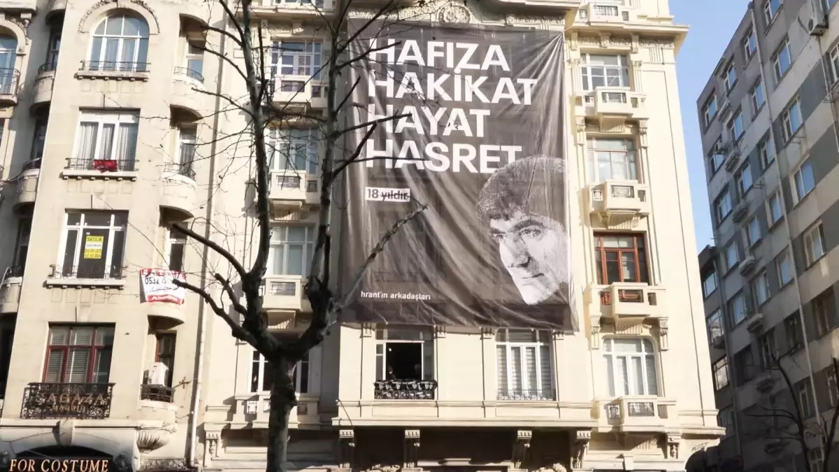 Hrant Dink İçin 18. Yıl Anma Töreni Düzenlendi