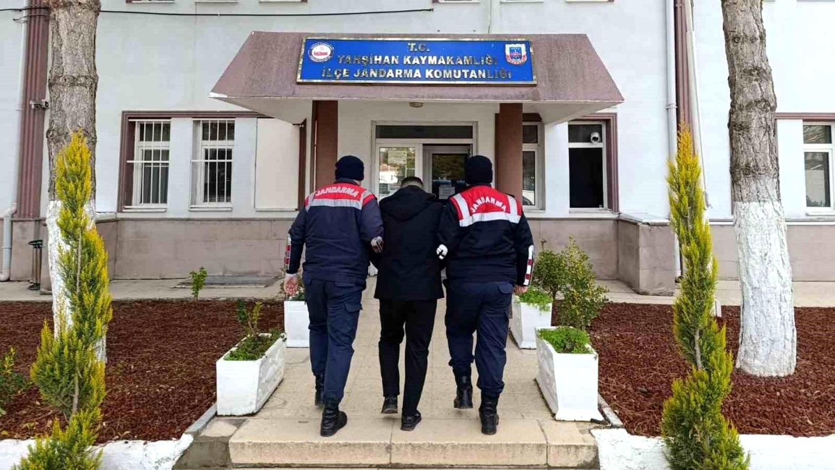 Kırıkkale\'de 2 Firari Hükümlü Yakalandı