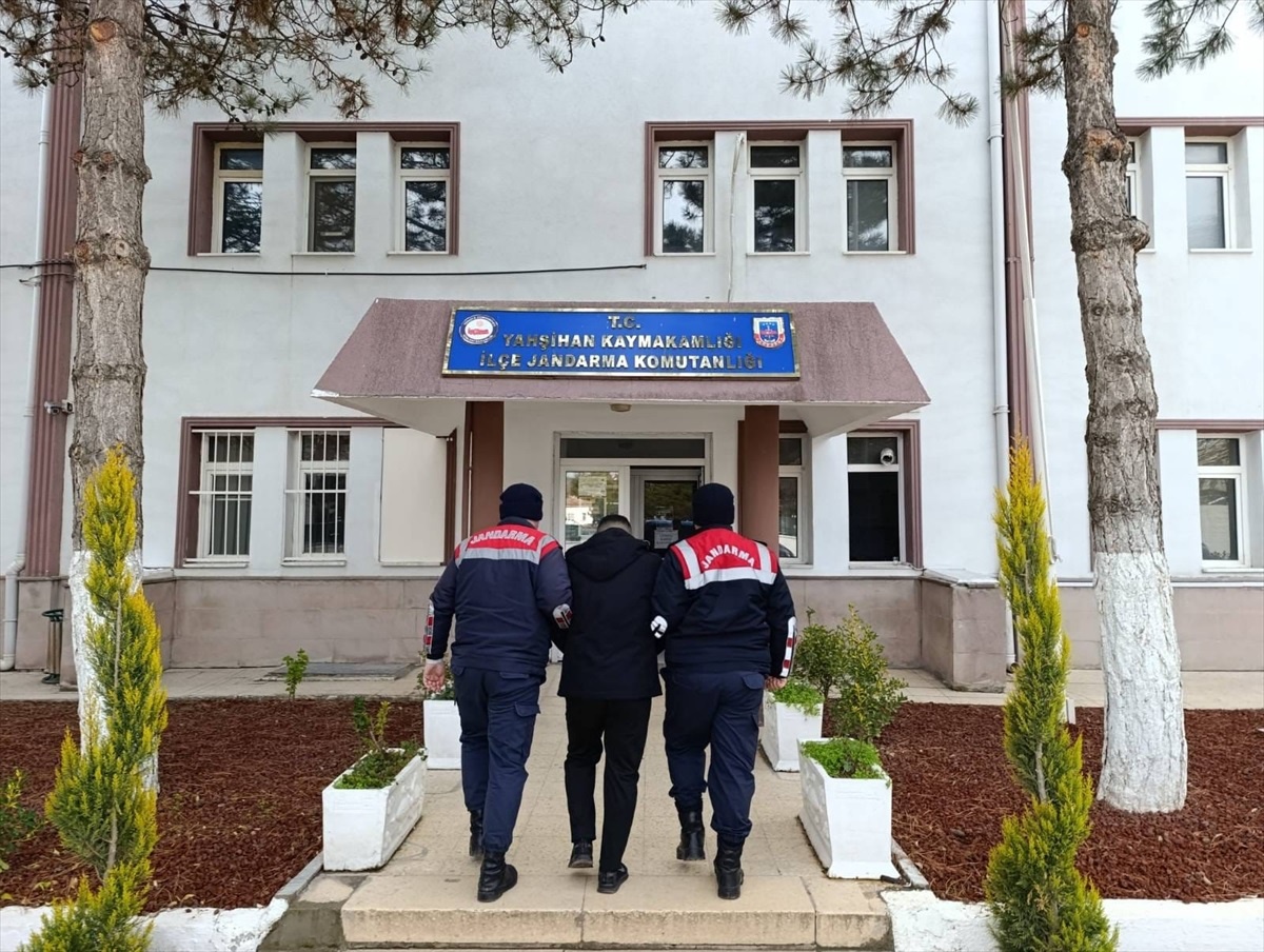 Kırıkkale\'de 2 Firari Hükümlü Yakalandı