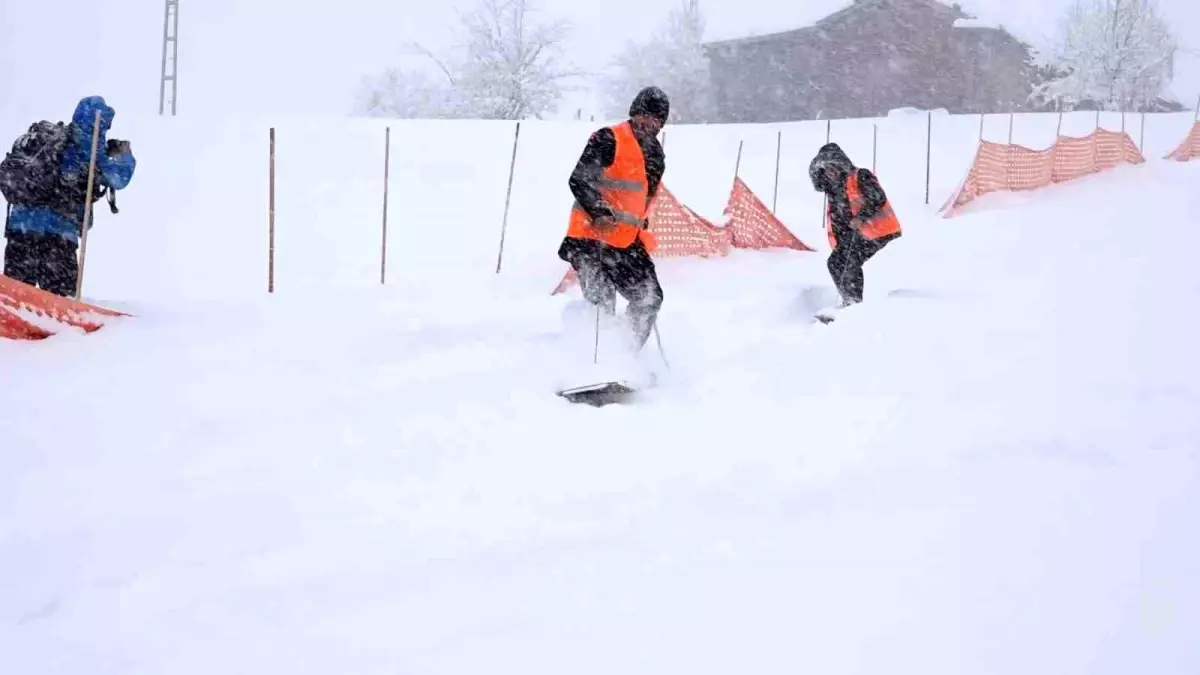 Rizeli Usulü Snowboard Renkli Görüntülerle Yapıldı