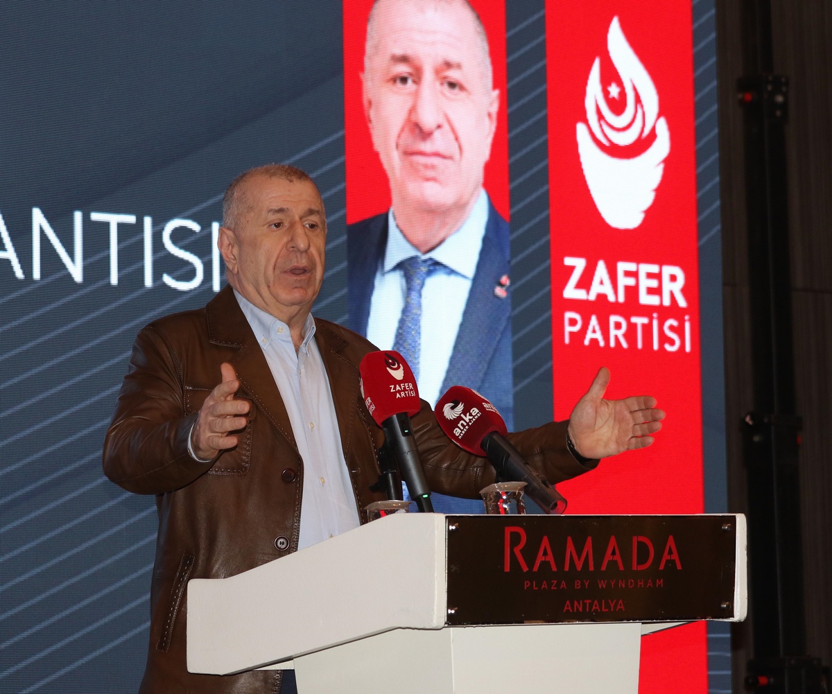 Ümit Özdağ: Öcalan\'ın çıkmasına izin vermeyeceğiz