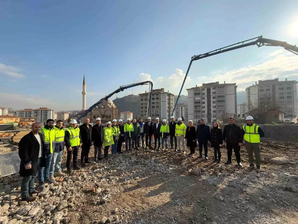 Karabük\'te Soğuksu 3. Etap TOKİ Konutları Yapımına Başlandı